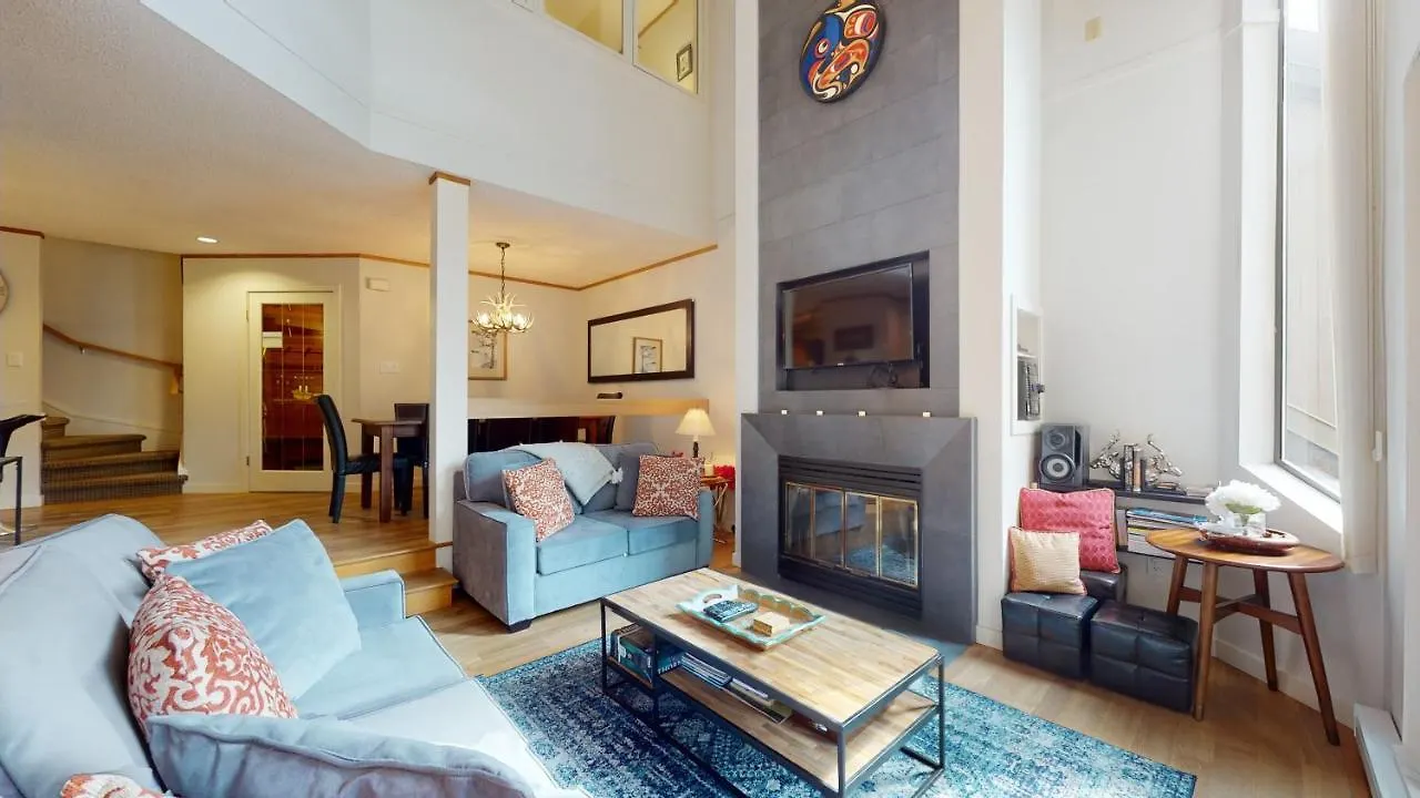 Holiday home Stylish Home In A Prime Location By Harmony Whistler
